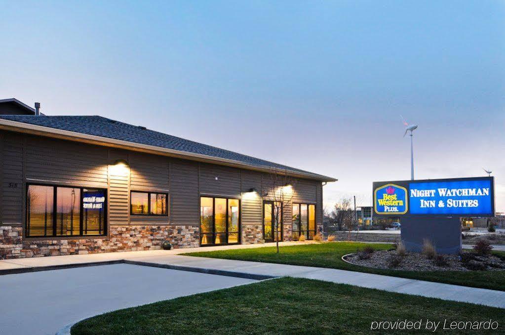 Best Western Plus Night Watchman Inn & Suites Greensburg Екстериор снимка